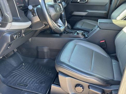 Used 2022 Ford Bronco Everglades AWD/4WD image 13