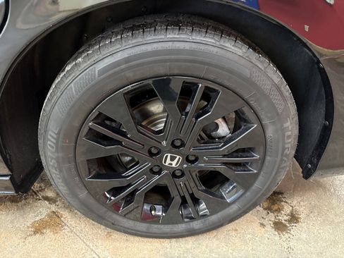 Used 2025 Honda Odyssey Sport-L image 7