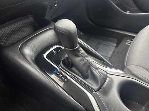 Used 2025 Toyota Corolla LE image 25