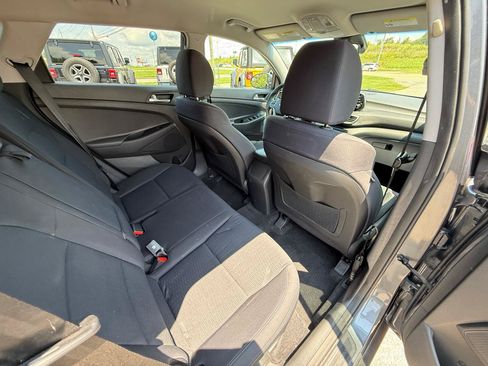 Used 2019 Hyundai Tucson SE AWD/4WD image 35