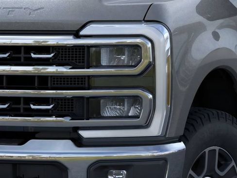 New 2026 Ford F250 Lariat w/ Lariat Premium Package AWD/4WD image 18