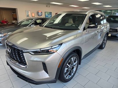 Used 2023 INFINITI QX60 Luxe w/ Cargo Package