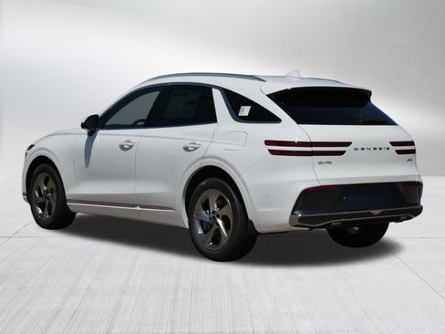 New 2026 Genesis GV70 2.5T Advanced AWD/4WD image 3