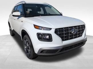 New 2026 Hyundai Venue SEL video 2