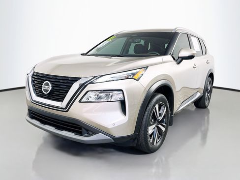 Used 2021 Nissan Rogue SL w/ Premium Package FWD image 10