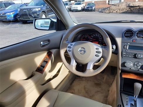 Used 2009 Nissan Altima 2.5 SL w/ SL Pkg image 9