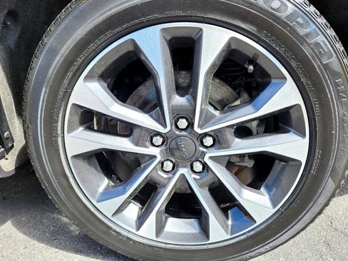 Used 2022 Jeep Grand Cherokee L Overland w/ Luxury Tech Group IV image 41