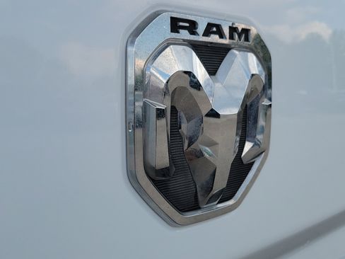 Used 2024 RAM 2500 Big Horn AWD/4WD image 14