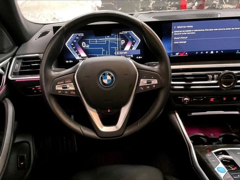 Used 2024 BMW i4 eDrive35 w/ Premium Package image 8