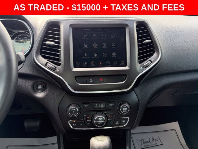 Used 2019 Jeep Cherokee Trailhawk w/ Cold Weather Group AWD/4WD image 22