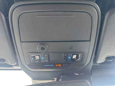 Used 2025 Ford Bronco Outer Banks image 39