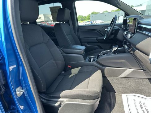 Used 2024 GMC Canyon Elevation RWD image 30