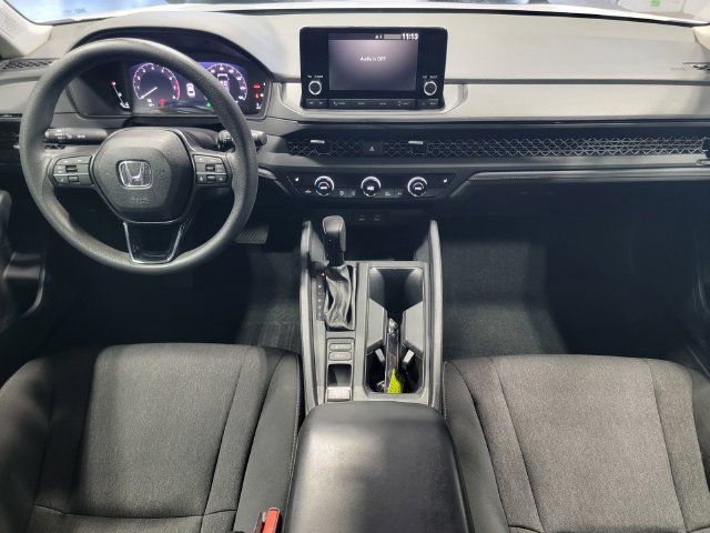 Used 2023 Honda Accord EX image 17