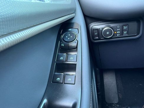 New 2026 Ford Explorer Active w/ Active Comfort Package image 22