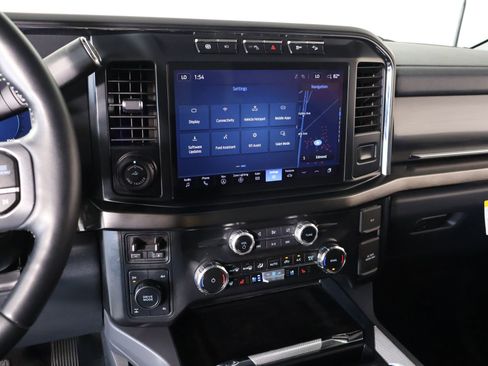 Used 2024 Ford F250 Lariat w/ Lariat Ultimate Package AWD/4WD image 5