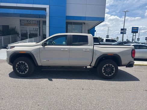 Used 2026 GMC Canyon AT4 AWD/4WD image 1