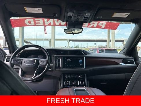 Used 2023 GMC Yukon Denali Ultimate AWD/4WD image 37