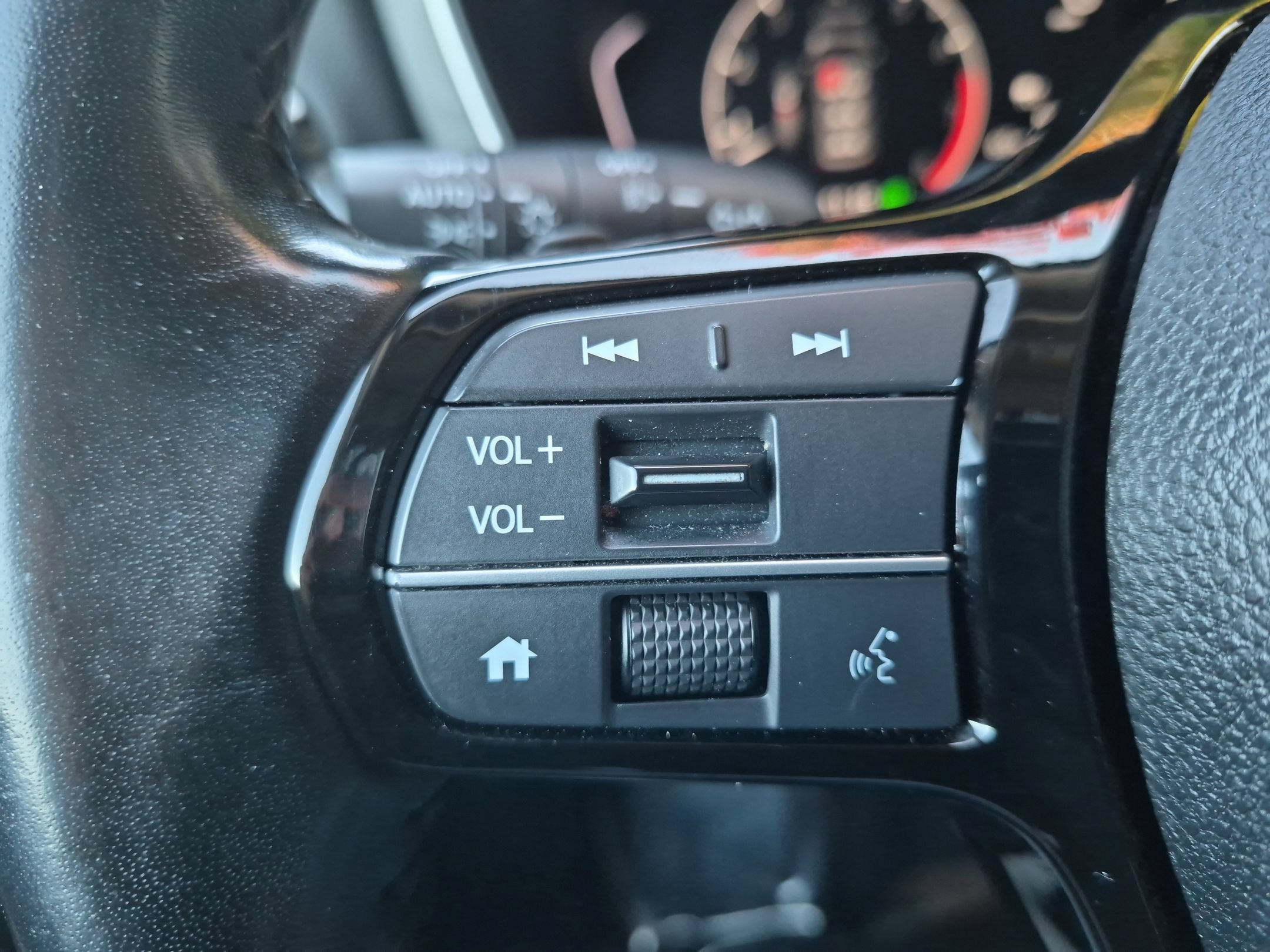 Used 2024 Honda Pilot EX-L image 14