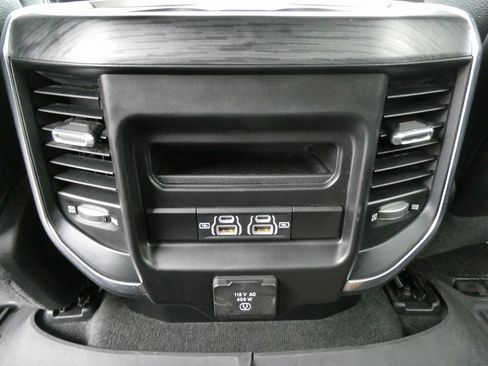 Used 2023 RAM 1500 Laramie image 15