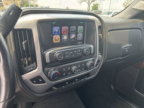 Used 2018 GMC Sierra 1500 SLE w/ SLE Value Package AWD/4WD image 15