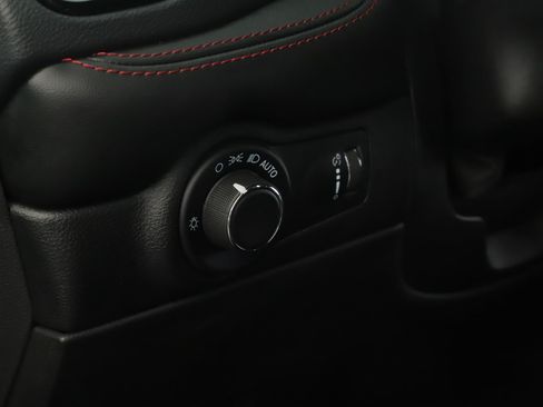 Used 2023 Dodge Durango GT AWD/4WD image 8