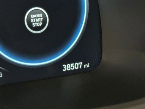 Used 2023 Hyundai Palisade Limited image 18