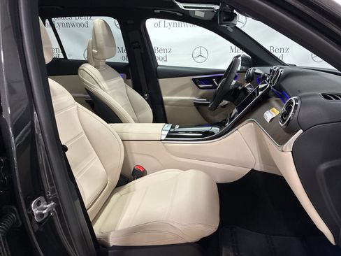 New 2026 Mercedes-Benz GLC 300 4MATIC image 12