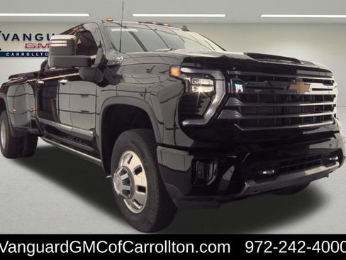 Used 2024 Chevrolet Silverado 3500 High Country w/ High Country Premium Package image 1