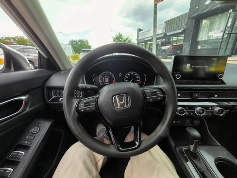Used 2022 Honda Civic LX image 15