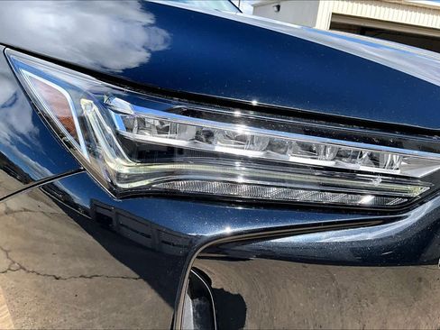 Used 2022 Acura MDX SH-AWD w/ Advance Package image 26