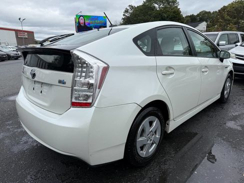 Used 2010 Toyota Prius Four image 5