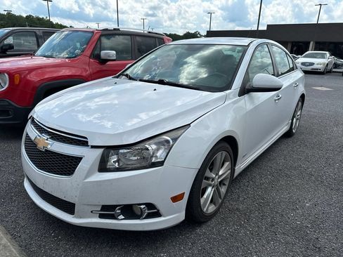 Used 2014 Chevrolet Cruze LTZ w/ RS Package FWD image 2