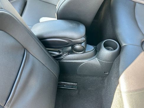 Used 2023 MINI Cooper S image 31