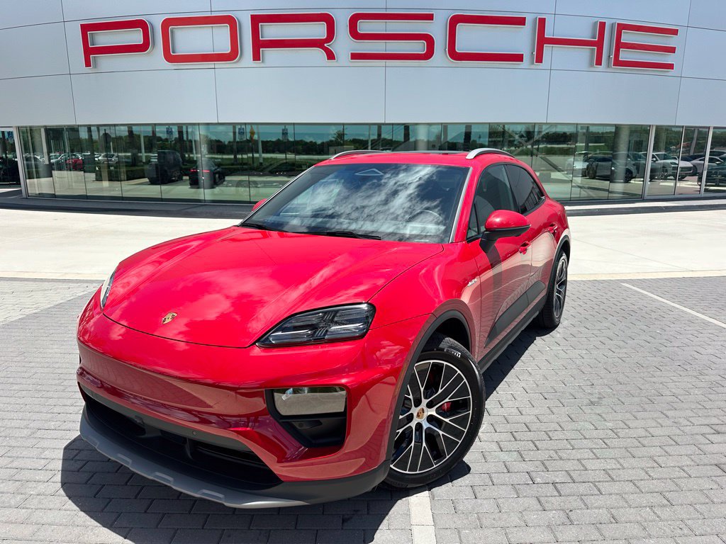 Used 2026 Porsche Macan 4S Electric AWD/4WD image 1
