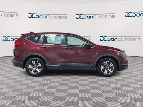 Used 2017 Honda CR-V LX image 9