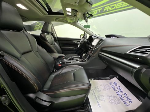 Used 2022 Subaru Crosstrek 2.5i Limited w/ Moonroof Package 2 AWD/4WD image 30