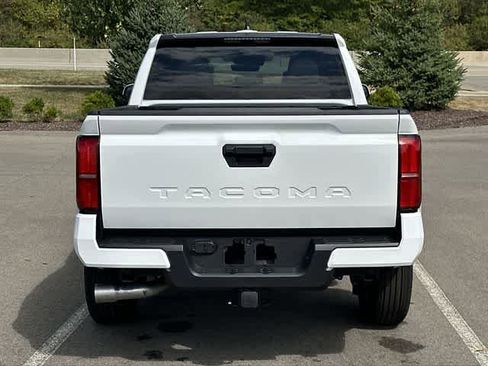 New 2025 Toyota Tacoma SR5 image 4
