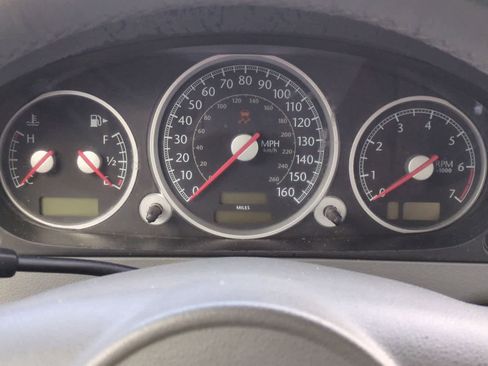 Used 2004 Chrysler Crossfire Coupe image 29