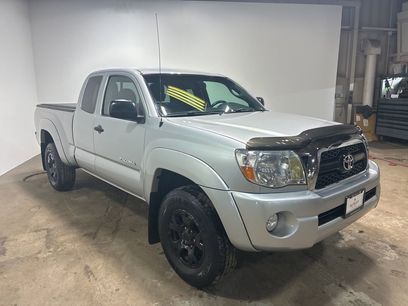Used 2011 Toyota Tacoma 4x4 Access Cab V6 w/ SR5 Pkg #2