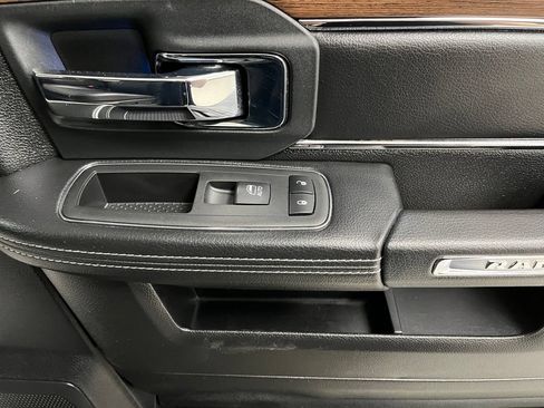 Used 2018 RAM 2500 Laramie w/ Sport Appearance Group AWD/4WD image 56