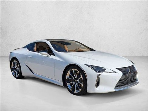 Used 2018 Lexus LC 500 Coupe RWD image 3