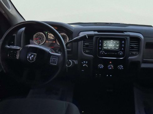 Used 2014 RAM 1500 ST w/ SXT Appearance Group image 30