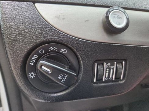 Used 2020 Dodge Grand Caravan GT FWD image 23