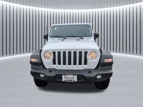 Used 2020 Jeep Wrangler Unlimited Sport S AWD/4WD image 2