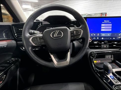 Used 2024 Lexus NX 350 Premium w/ Vision Package image 5