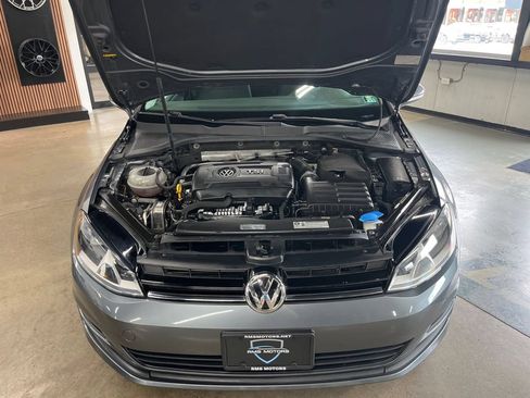 Used 2016 Volkswagen Golf S FWD image 59