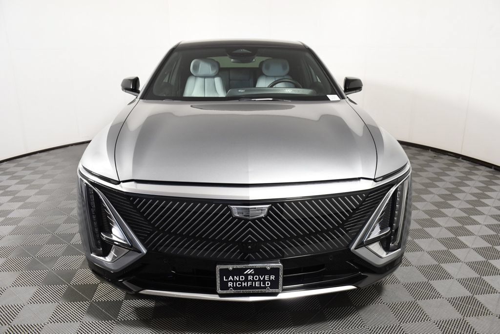 Used 2024 Cadillac Lyriq Luxury RWD image 10