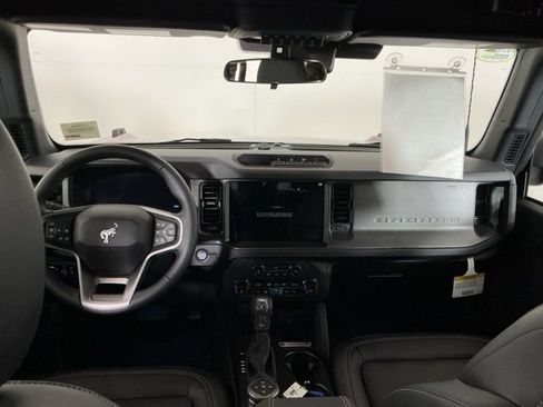 New 2025 Ford Bronco Big Bend w/ Black Diamond Package image 23