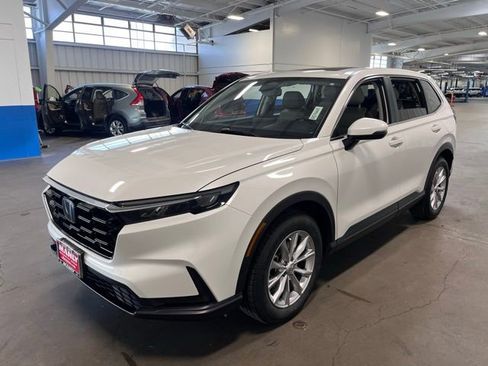 Used 2023 Honda CR-V EX image 7