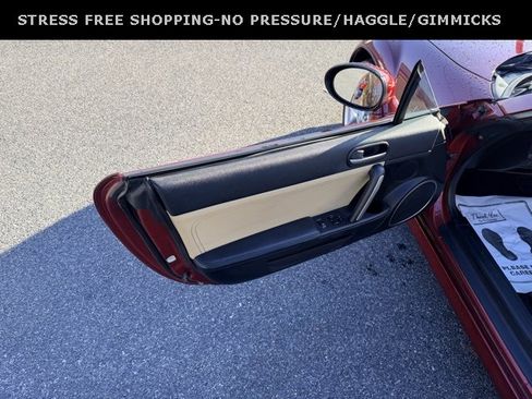 Used 2012 MAZDA MX-5 Miata Grand Touring image 18